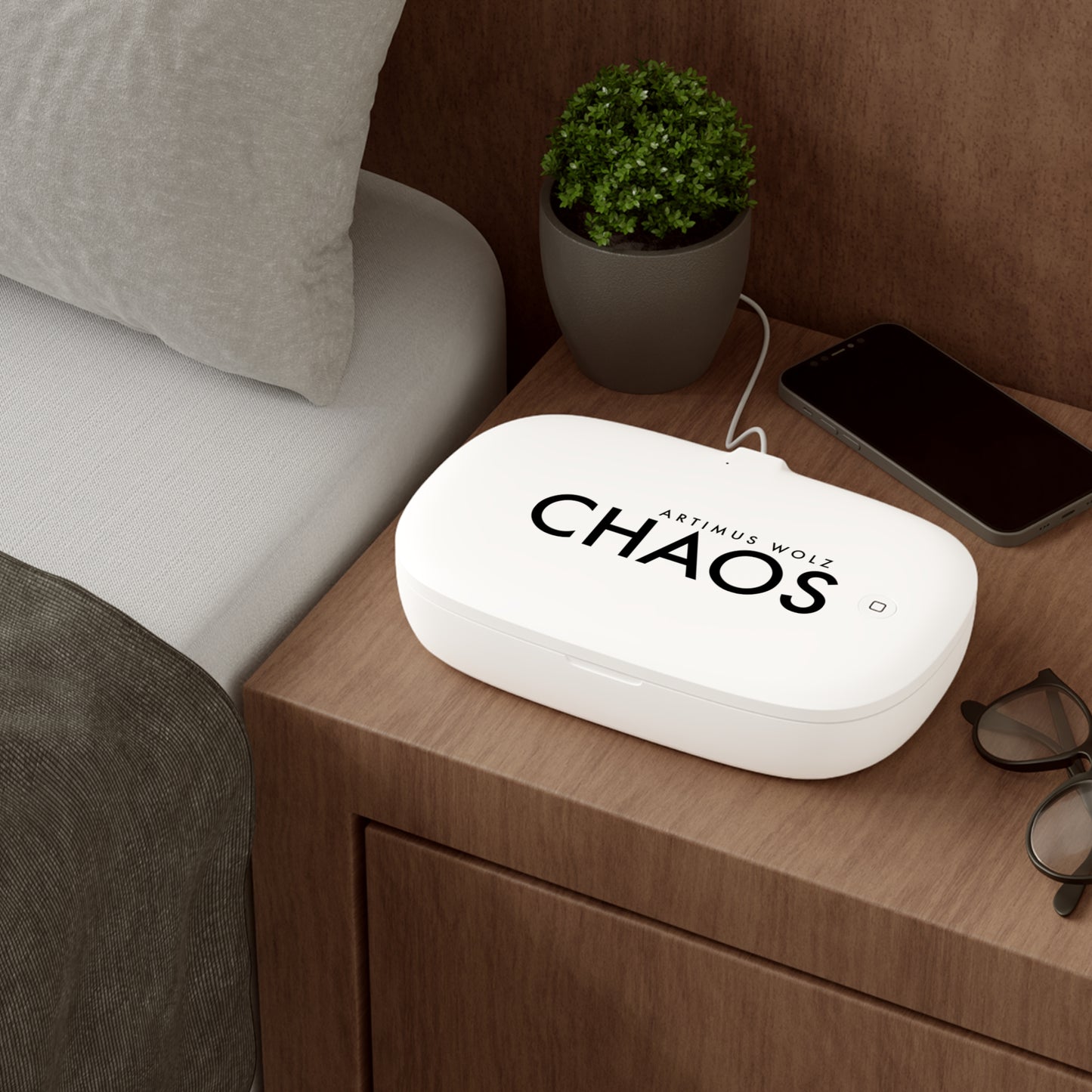 Artimus Wolz Chaos UV Phone Sanitizer and Wireless Charging Pad